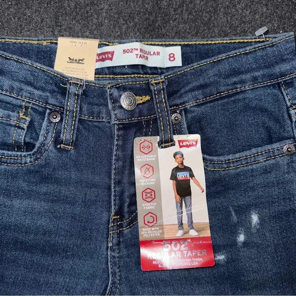 NWT Levi’s 502 Regular Taper Jeans Boys 8 (24x25) Medium Wash Stretch Distressed